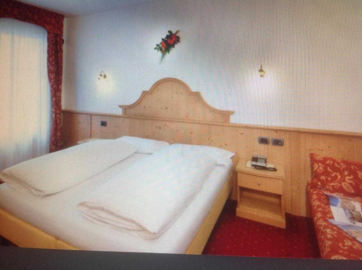 Hotel Pordoi - Fam Furgler Арабба Экстерьер фото
