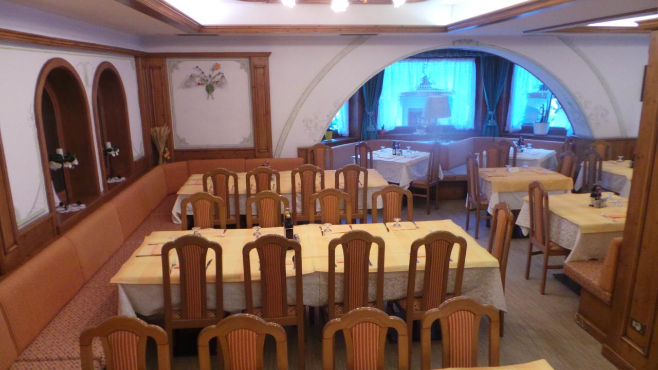 Hotel Pordoi - Fam Furgler Арабба Экстерьер фото