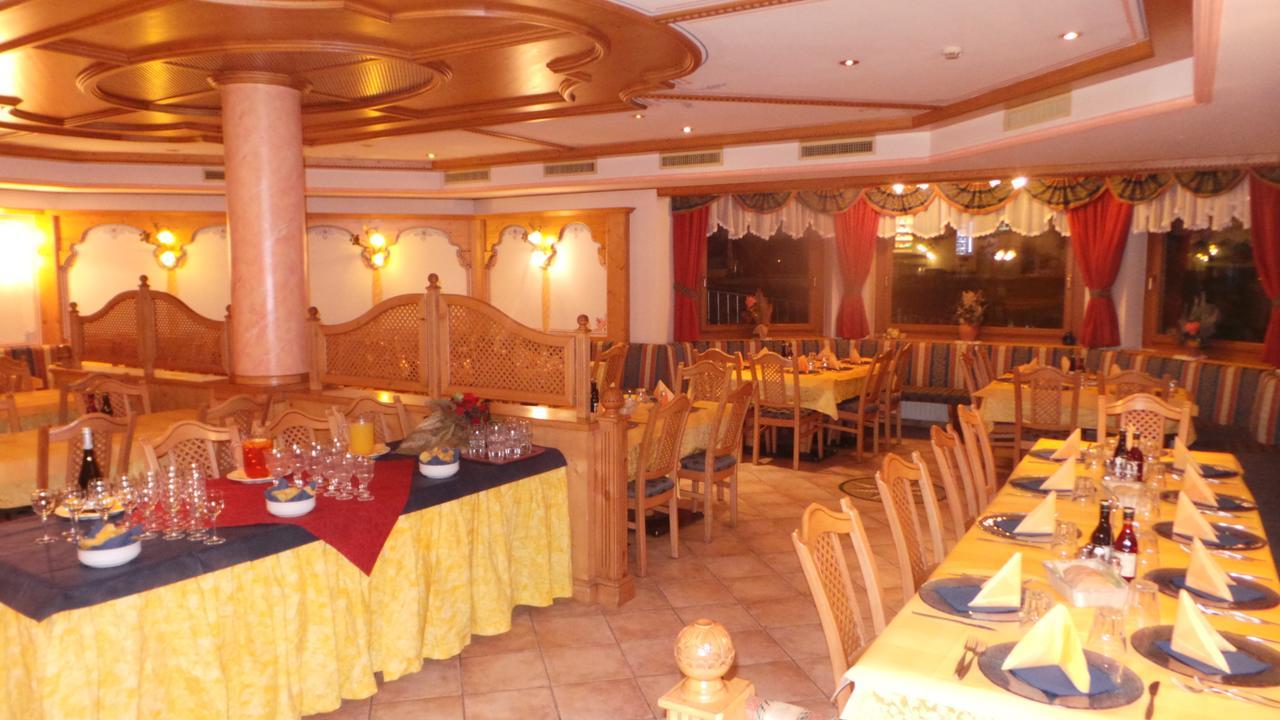 Hotel Pordoi - Fam Furgler Арабба Экстерьер фото